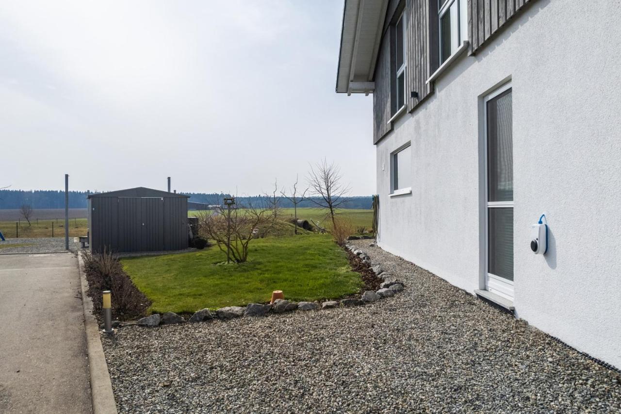 Ruhige Ferienwohnung Mit Panoramablick Ingoldingen Exterior photo